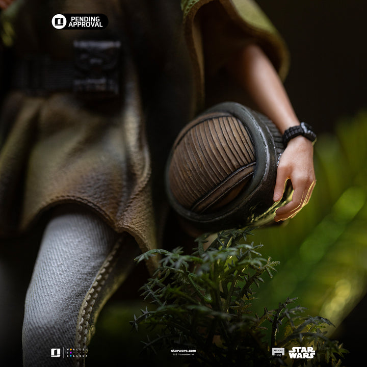 Iron Studios Star Wars: Return of the Jedi Leia and Wicket 1/10 Art Scale Limited Edition Statue