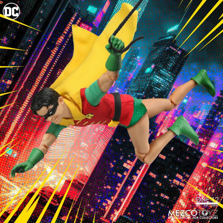 Mezco DC Comics One:12 Collective Robin (Golden Age Edition) Action Figure