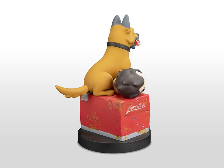 CX404 and Wilzig Fallout Stylized Vinyl Figure 8 Inch