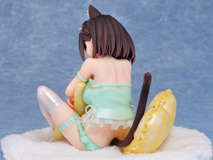 Gaou 1/6 Scale Figure Daishuku Hold Ayaka chan Mint Green Ver.