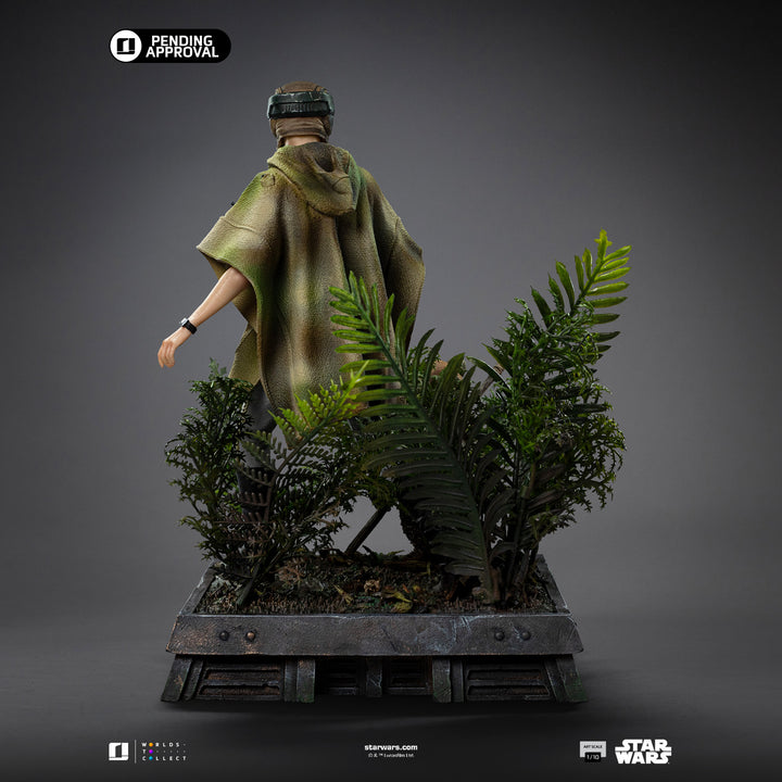 Iron Studios Star Wars: Return of the Jedi Leia and Wicket 1/10 Art Scale Limited Edition Statue