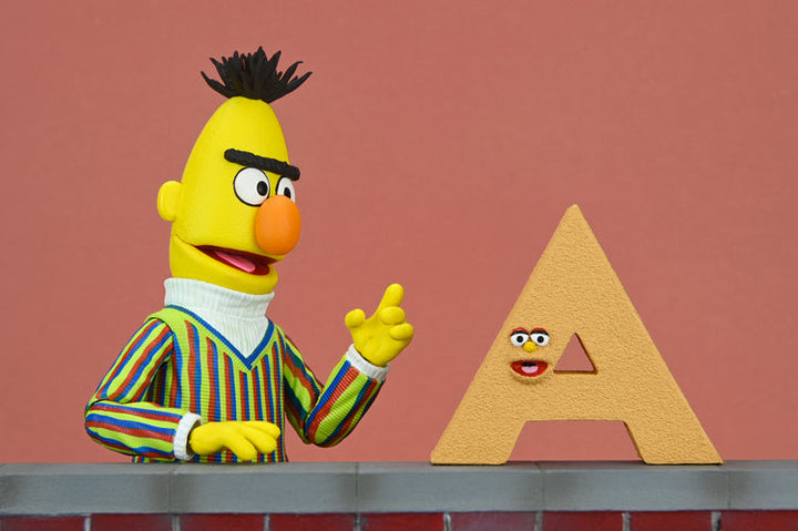 Sesame Street: Bert Ultimate 7" Scale Action Figure