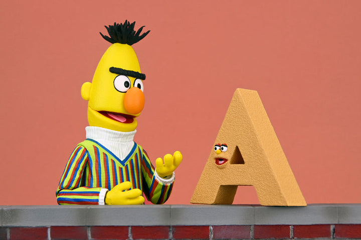 Sesame Street: Bert Ultimate 7" Scale Action Figure