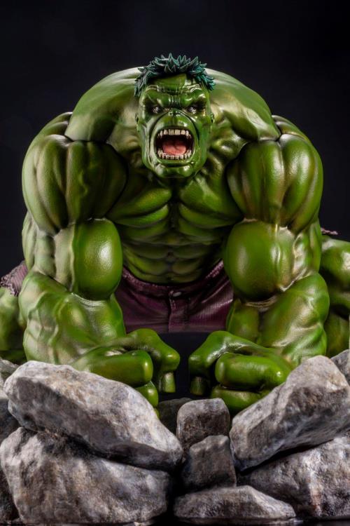 Marvel ArtFX Premier Hulk Limited Edition Statue