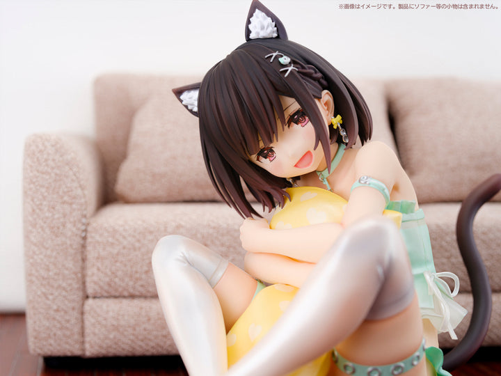 Gaou 1/6 Scale Figure Daishuku Hold Ayaka chan Mint Green Ver.