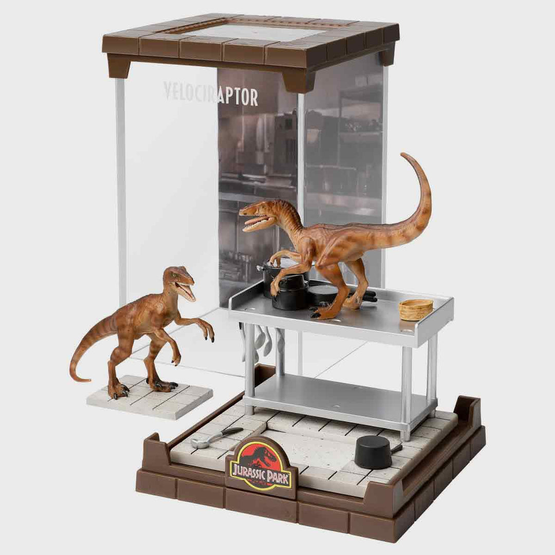 The Noble Collection Jurassic Park Velociraptor 7" Scale Diorama (Set of 2)