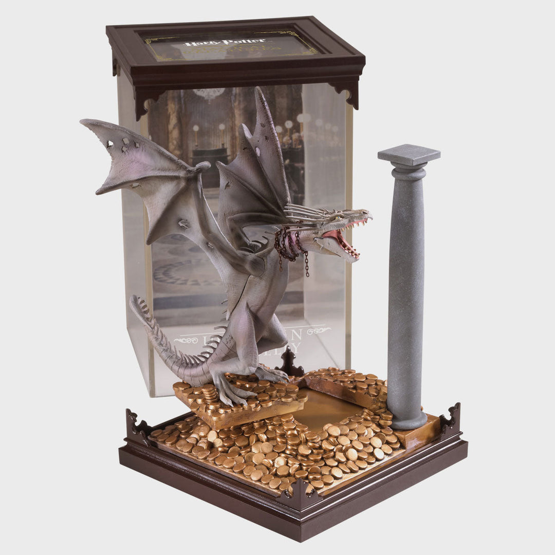 Magical Creatures Ukrainian Ironbelly Harry Potter Figure