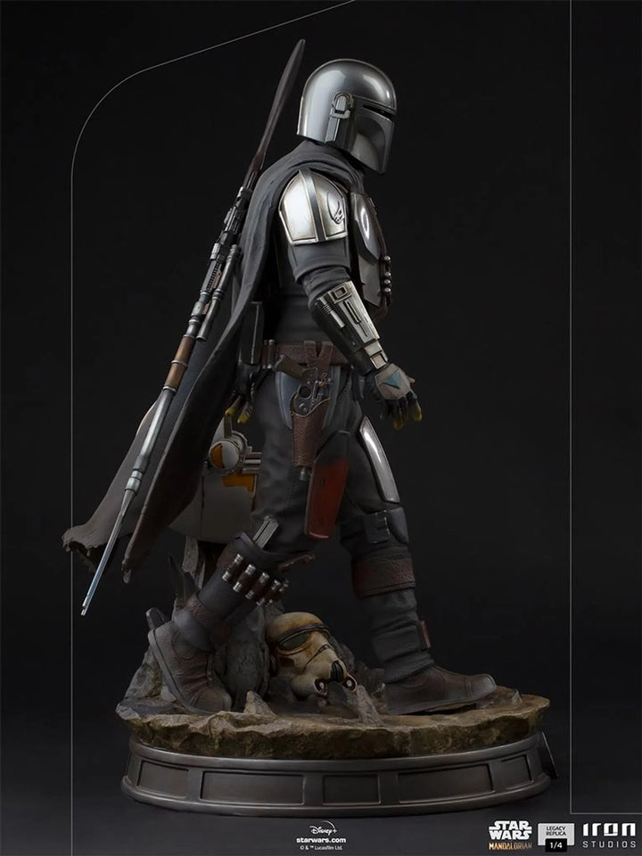 Iron Studios Star Wars 1/4 Legacy Scale Statue The Mandalorian and The Child