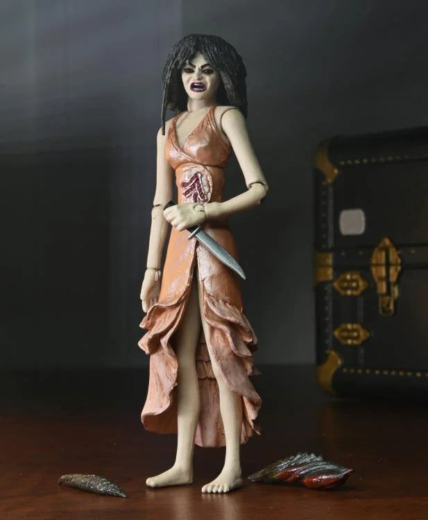 NECA Puppet Master Action Figure Set Leech Woman and Toulons Puppet Case