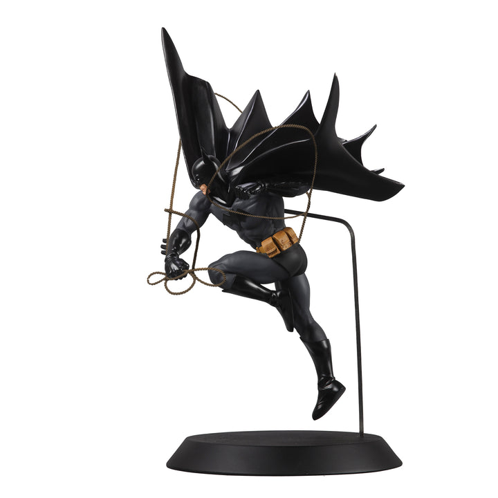 DC Designer Series Batman By Dan Mora 1/6 Scale Limited Edition Statue