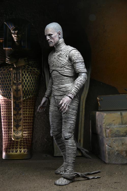 NECA Universal Monsters Ultimate Mummy (Color Version) 7" Action Figure