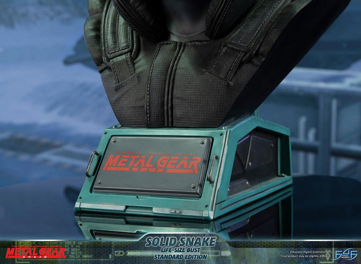 First4Figures Metal Gear Solid Solid Snake 1/1 Scale Life-Size Bust