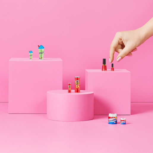 Mini Brands Series 4 Capsule (1 Picked At Random)