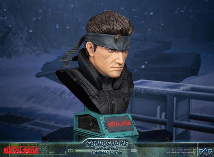 First4Figures Metal Gear Solid Solid Snake 1/1 Scale Life-Size Bust
