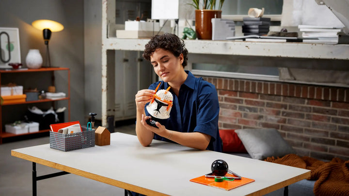 LEGO 75350 Star Wars Clone Commander Cody Helmet Model Set