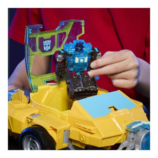 Transformers CYBERWORLD Energon Surge Bumblebee Power Spark