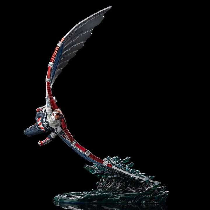 Iron Studios Diorama Series Captain America Sam Wilson 1/10 Deluxe Scale Limited Edition Statue