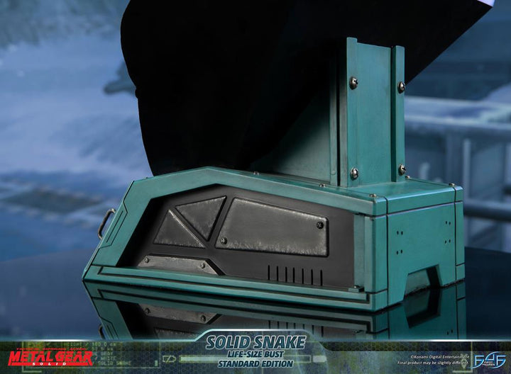 First4Figures Metal Gear Solid Solid Snake 1/1 Scale Life-Size Bust