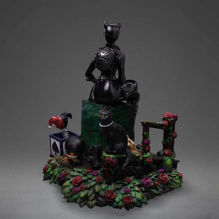 Iron Studios Gotham City Sirens Catwoman 1/10 Deluxe Art Scale Limited Edition Statue