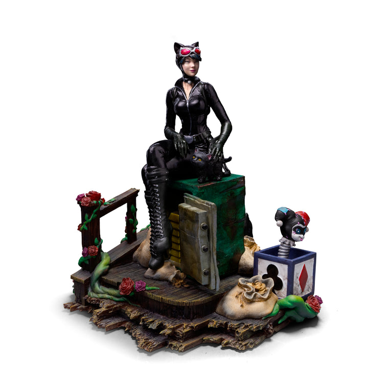 Iron Studios Gotham City Sirens Catwoman 1/10 Deluxe Art Scale Limited Edition Statue