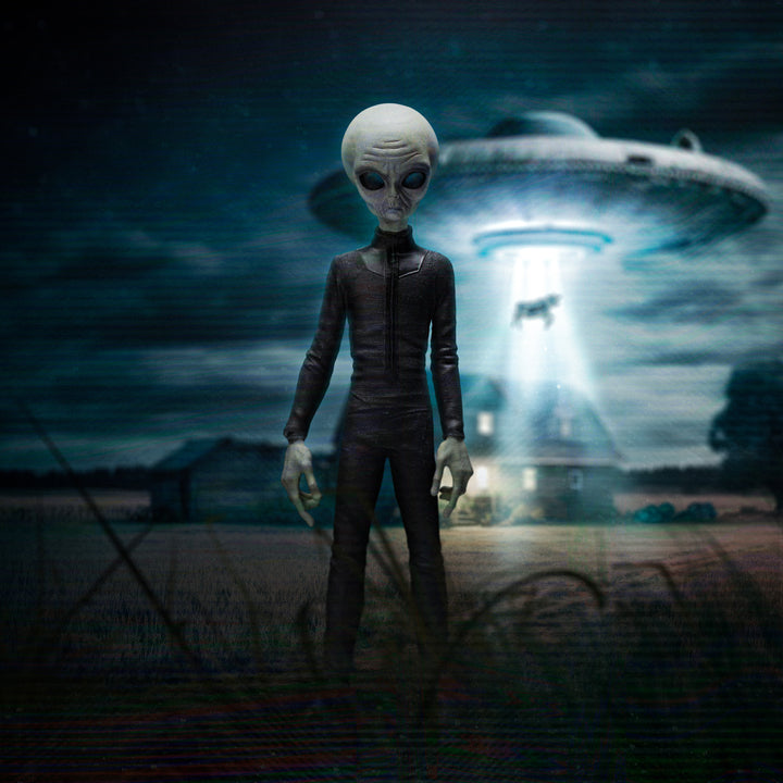 Iron Studios I Want to Believe Alien (Grey) 1/10 Art Scale Limited Edition Statue