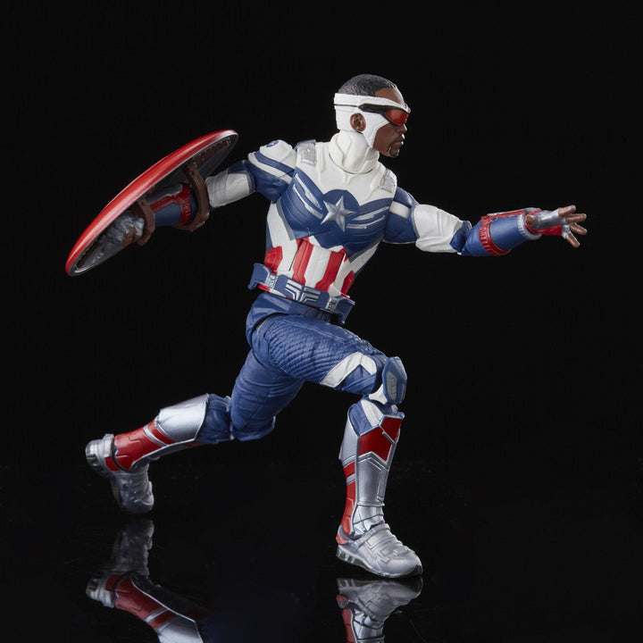 Marvel Legends Captain America Sam Wilson and Captain America Steve Rogers