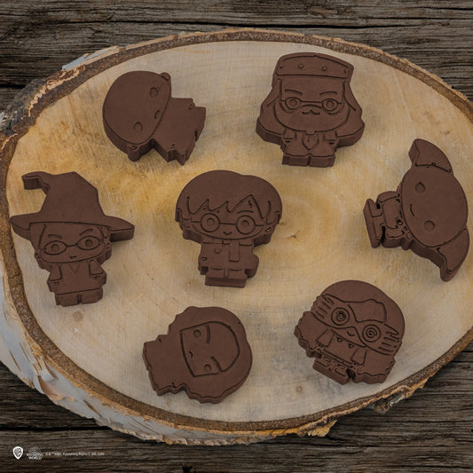 Harry Potter 12 Character Chocolate and Ice Cube Silicone Mould, alternate view