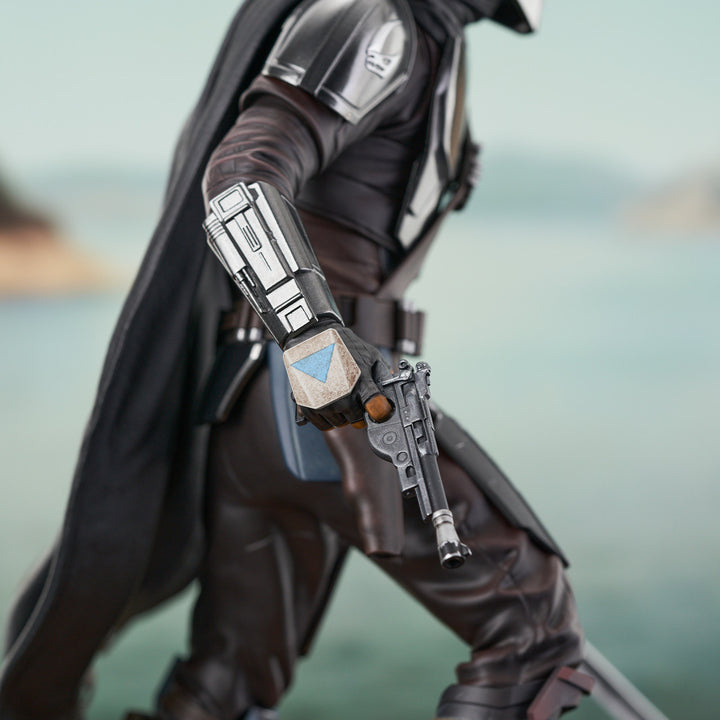 The Mandalorian Milestones Din Djarin 1/6 Scale Limited Edition Statue