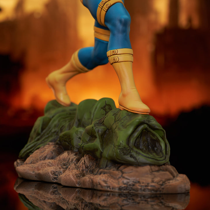 Marvel Gallery Comic Cyclops Figure Diorama