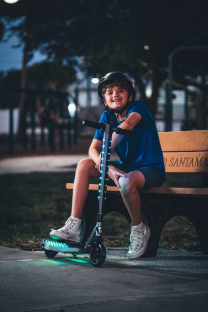 Razor Powercore E90 Light Show Electric Scooter