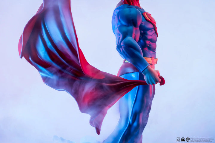 DC Comics Superman (Classic Version) 1/8 Scale PX Previews Exclusive Statue