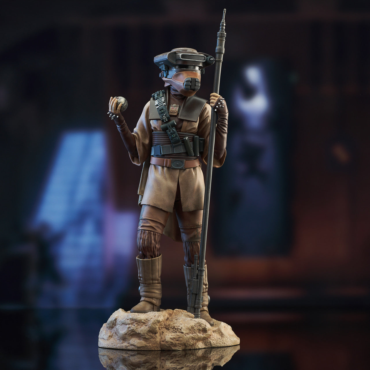 Star Wars: Return of the Jedi Premier Collection Leia in Boussh Disguise 1/7 Scale Limited Edition Statue