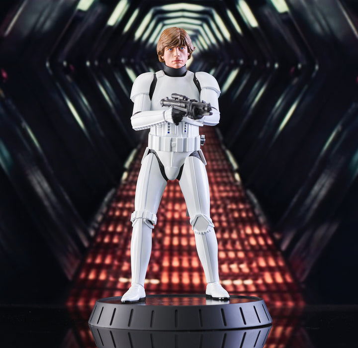 Star Wars: A New Hope Milestones Stormtrooper Luke Skywalker 1/6 Scale Limited Edition Statue