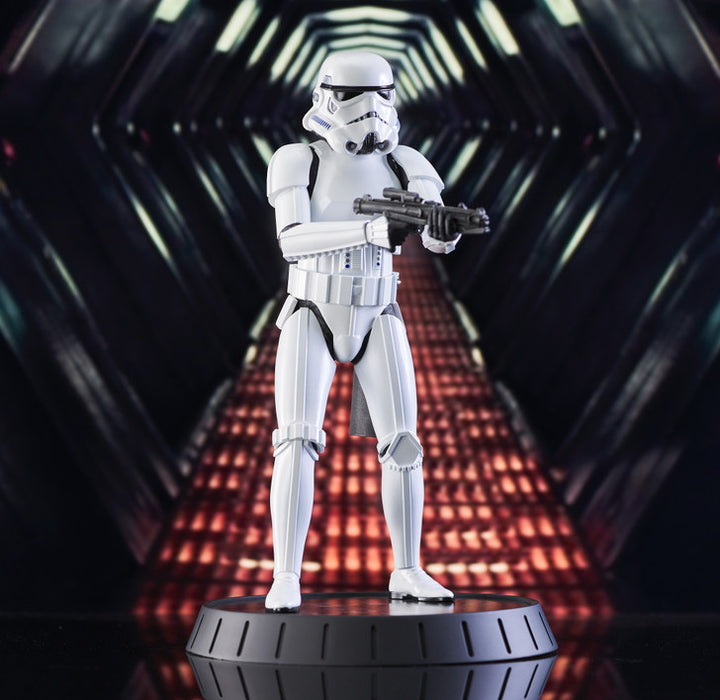 Star Wars: A New Hope Milestones Stormtrooper Luke Skywalker 1/6 Scale Limited Edition Statue