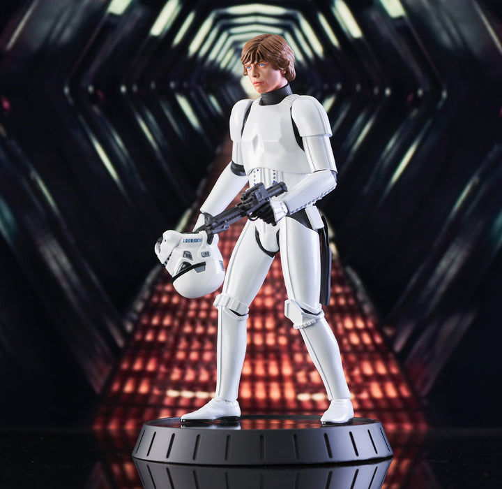Star Wars: A New Hope Milestones Stormtrooper Luke Skywalker 1/6 Scale Limited Edition Statue