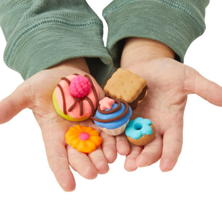 Play-Doh Kitchen Creations Super Colourful Cafe Playset