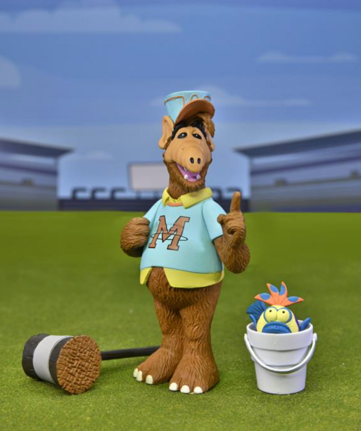 NECA Alf Toony Classics Figure Alf Baseball 6" Action Figure