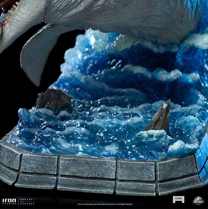 Iron Studios Jurassic World Icons Mosasaurus Statue