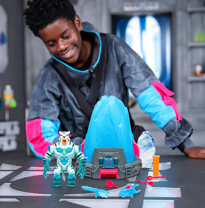 MrBeast Lab Cryo Lab Collector Figure (Assortment)