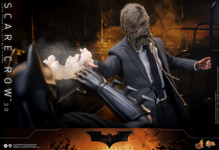 Hot Toys Scarecrow Batman Begins 1 6 Scale Collectible Figure