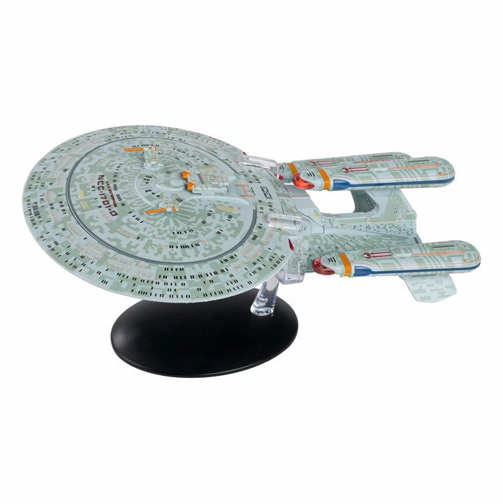 Star Trek USS Enterprise NCC-1701-D Dreadnought Diecast Replica