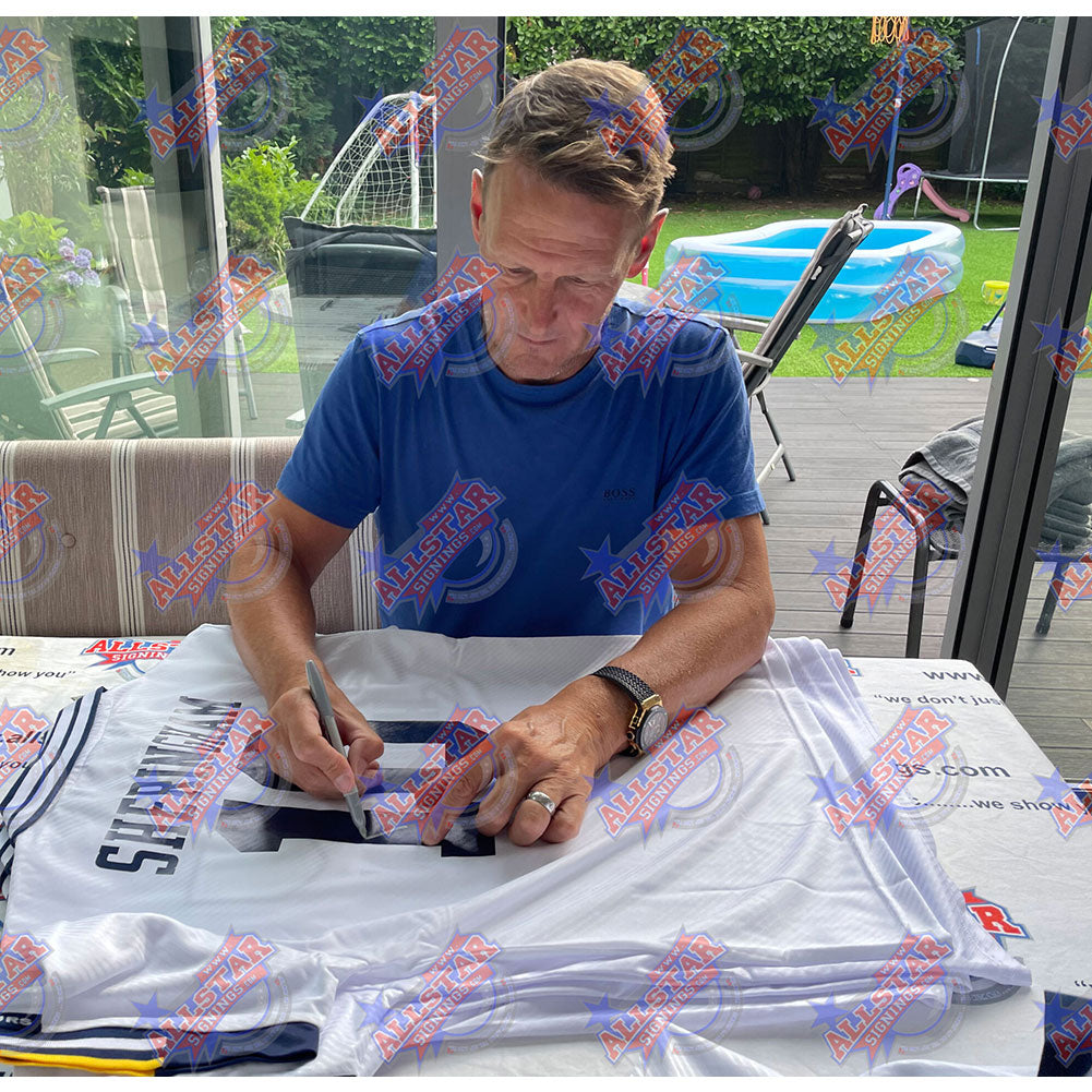 Tottenham Hotspur FC 1994 Teddy Sheringham Signed Shirt (Framed)