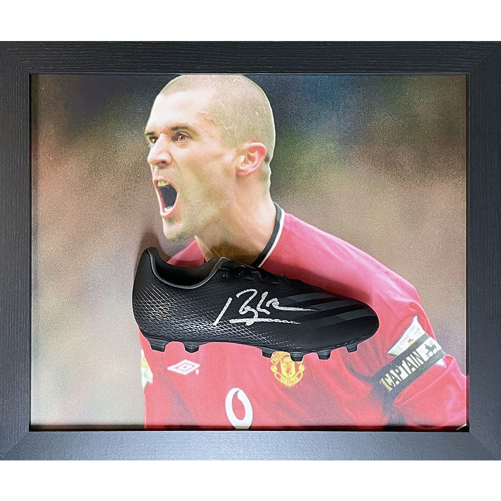 Manchester United FC Roy Keane Signed Boot (Framed)