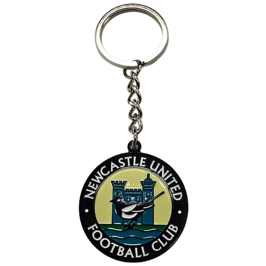 Newcastle United FC Retro 76-83 Crest Keyring & Badge Set