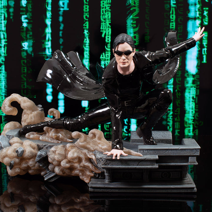 The Matrix Gallery Trinity Figure Diorama