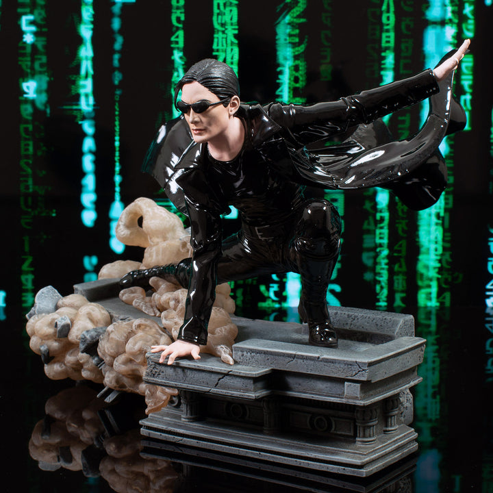 The Matrix Gallery Trinity Figure Diorama