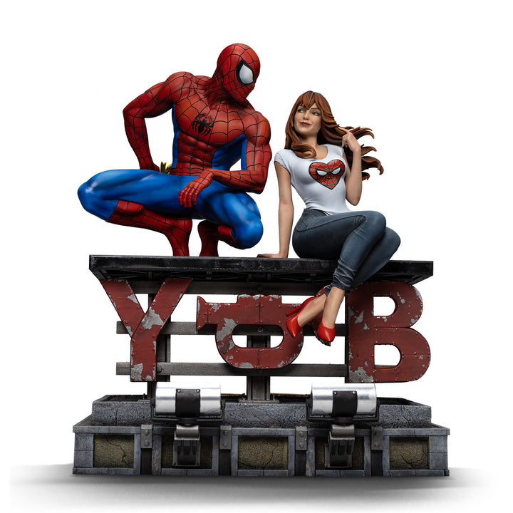 Iron Studios Marvel Comics Spider-Man and Mary Jane 1/6 Scale Limited Edition Diorama