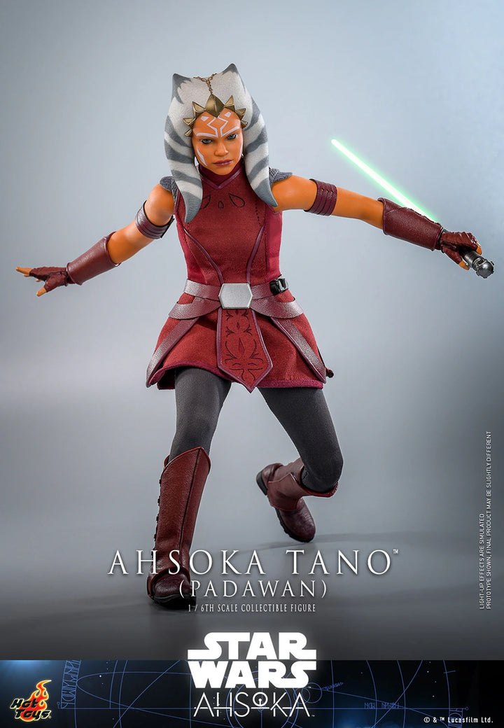 Hot Toys Star Wars Ahsoka Series Ahsoka Tano (Padawan) 1/6th Scale Figure
