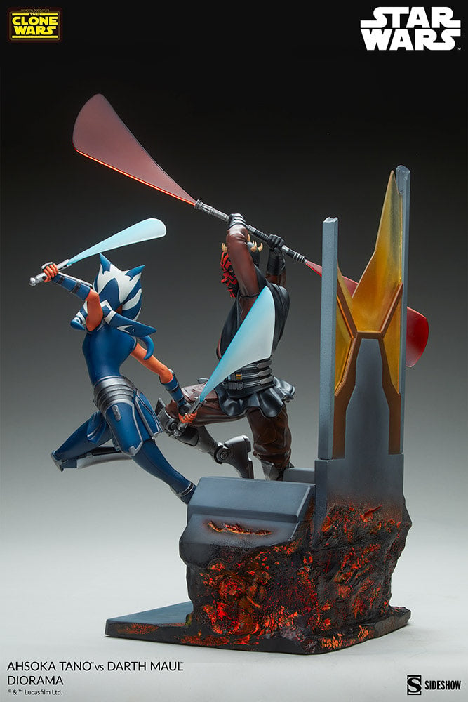 Sideshow Star Wars Clone Wars Ahsoka Tano vs Darth Maul Diorama Statue