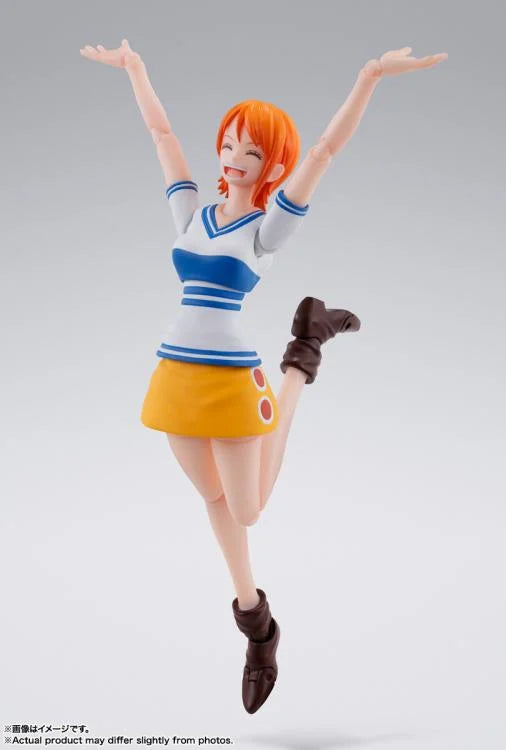 One Piece S.H.Figuarts Nami (Romance Dawn) Action Figure